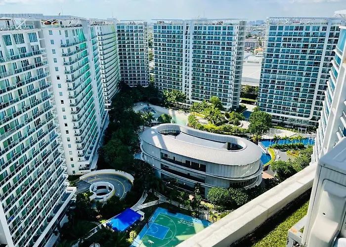 Scr Azureinetflixibalconyigames Apartment Manila